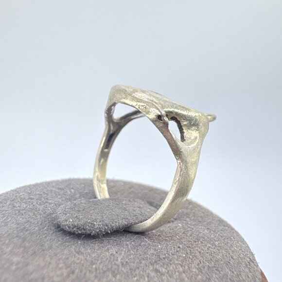VTG Sterling Silver 925 Dolphin Design Openwork Statement Ring Size 6.5 - Picture 2 of 9